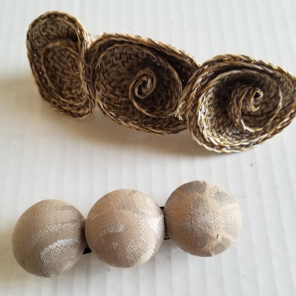 Vintage 1980s Pair of Neutral Beige Hair Barrette Straw Rosettes & Fabric Balls
